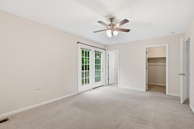 958 Jordan Cir, White Bluff, TN 37187