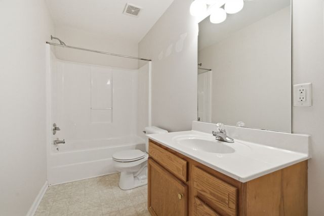 958 Jordan Cir, White Bluff, TN 37187