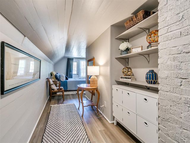 734 E Boyd Street, Norman, OK 73071