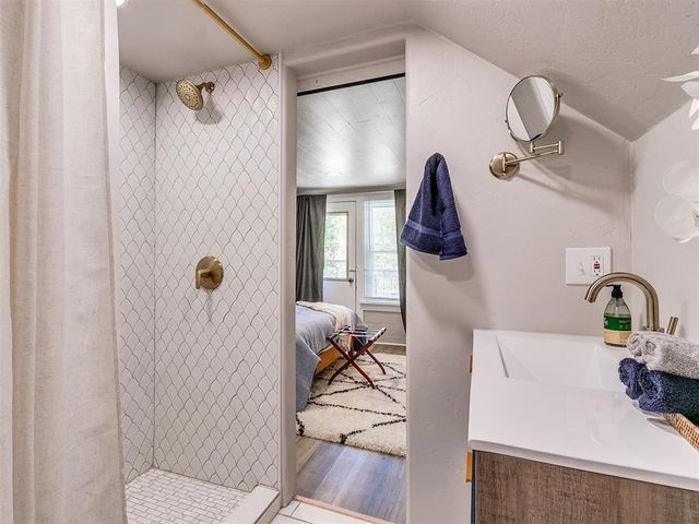 734 E Boyd Street, Norman, OK 73071