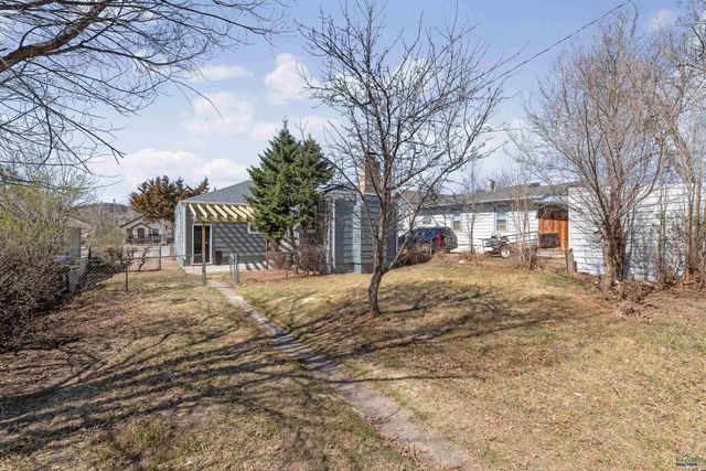 1616 5TH ST, Rapid City, SD 57701