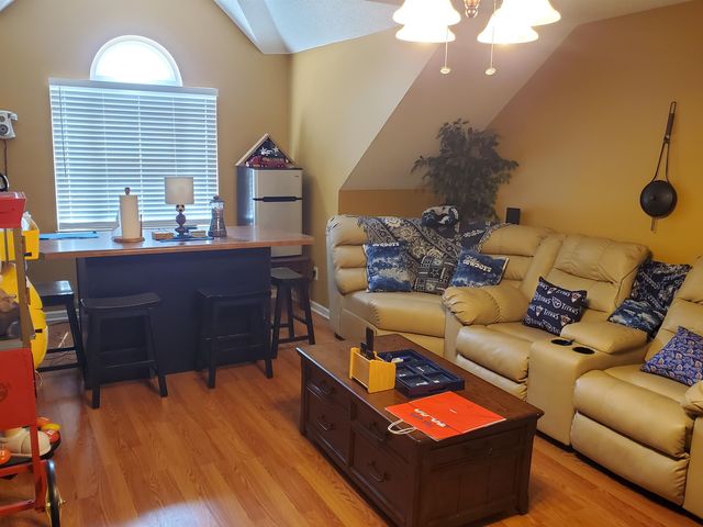 6188 FRANCES WOODS DR, Bartlett, FL 38135