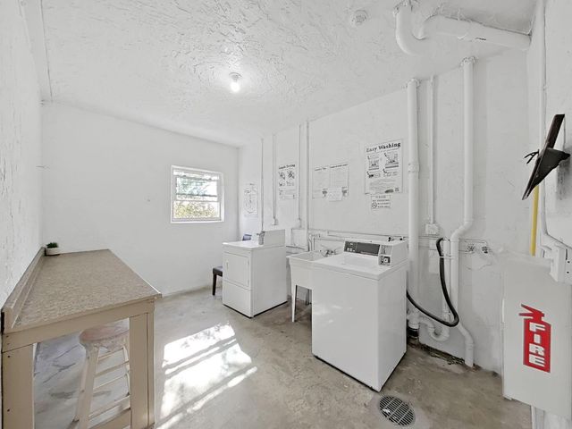 5060 76TH AVENUE N 409, Pinellas Park, FL 33781