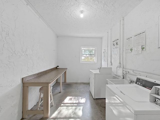 5060 76TH AVENUE N 409, Pinellas Park, FL 33781