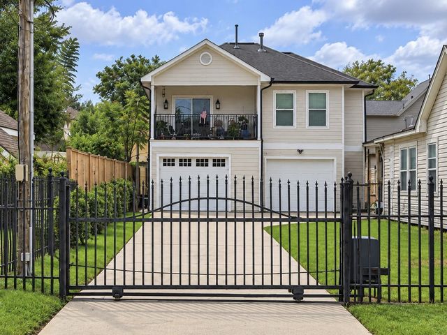 810 Milwaukee Street AStudio, Houston, TX 77009