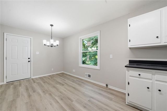 4913 Bartlett Road, Forest Park, GA 30297