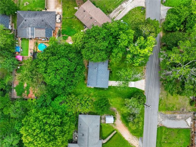 4913 Bartlett Road, Forest Park, GA 30297
