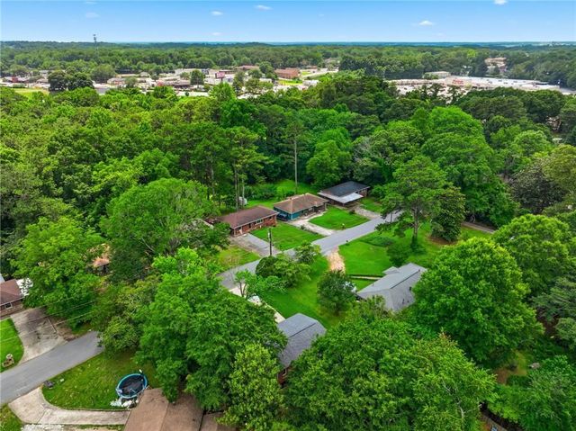 4913 Bartlett Road, Forest Park, GA 30297
