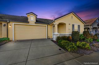 1040 Cabris Ln, Roseville, CA 95747