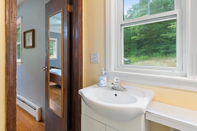 1402 French Hill Road, St. Albans Town, VT 05478