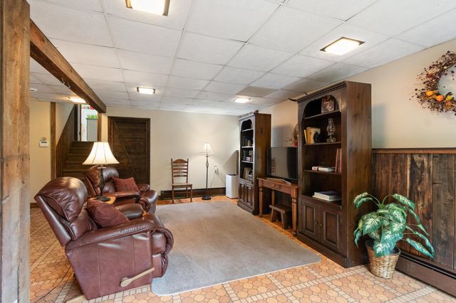 1402 French Hill Road, St. Albans Town, VT 05478