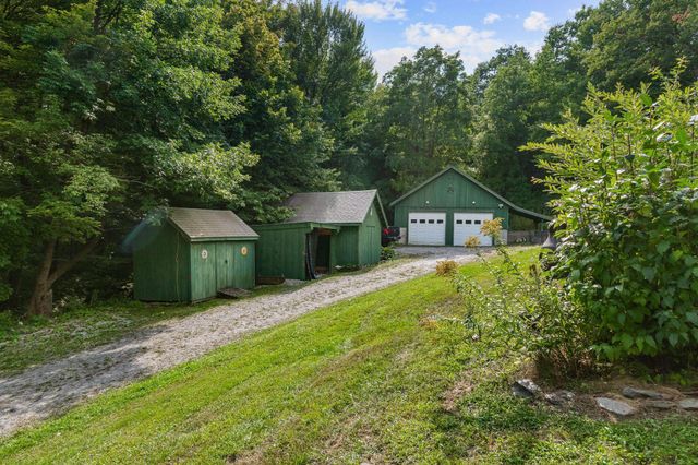 1402 French Hill Road, St. Albans Town, VT 05478