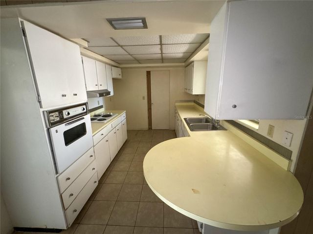 3234 DANTE DRIVE, Sarasota, FL 34235