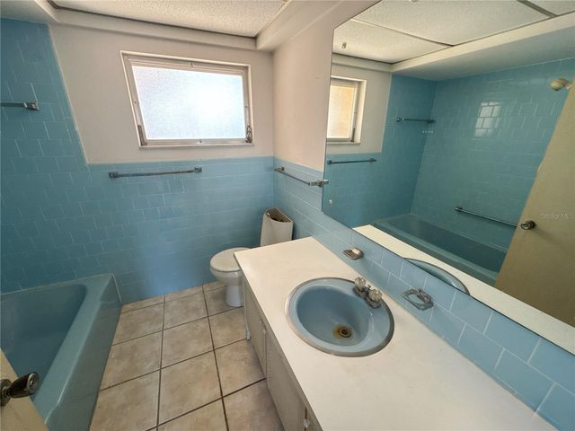 3234 DANTE DRIVE, Sarasota, FL 34235