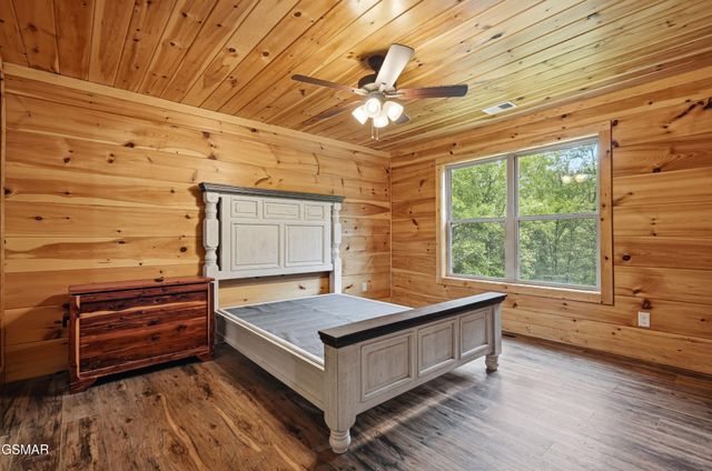 4923 Cote Way, Cosby, TN 37722