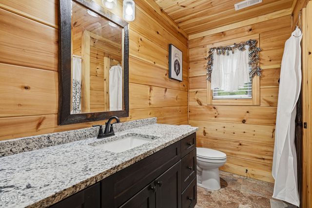 4923 Cote Way, Cosby, TN 37722