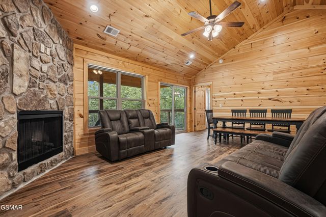 4923 Cote Way, Cosby, TN 37722