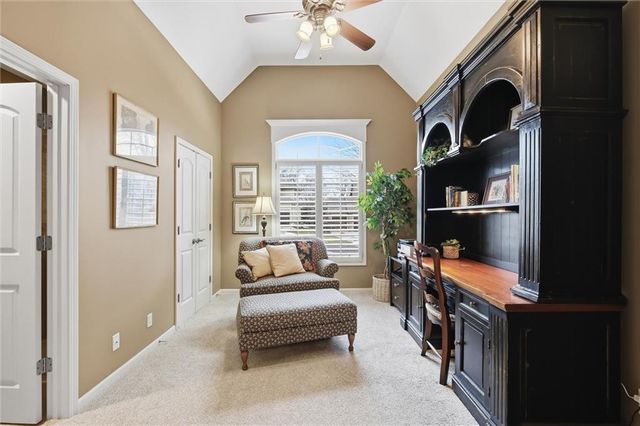 8813 W 160th Street, Overland Park, KS 66083