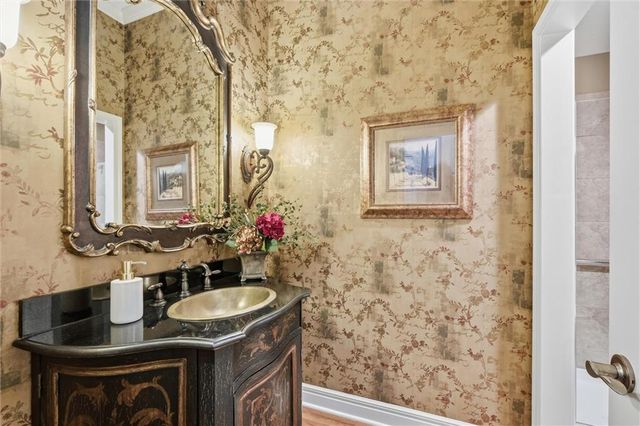 8813 W 160th Street, Overland Park, KS 66083