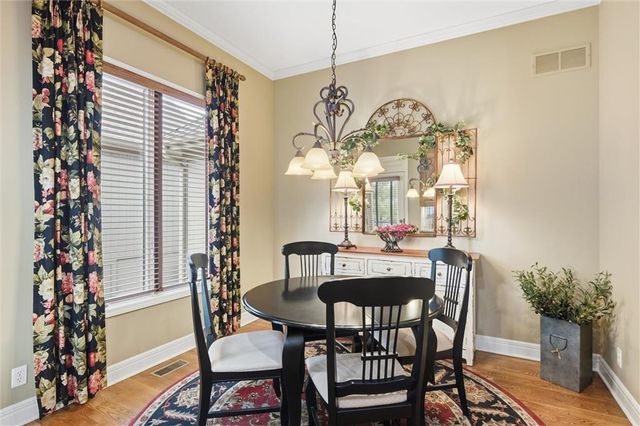 8813 W 160th Street, Overland Park, KS 66083