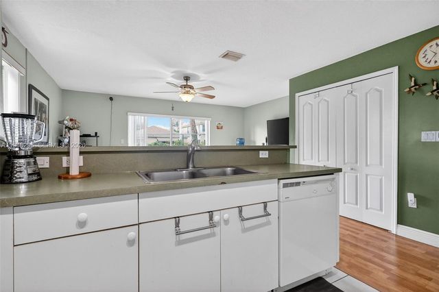 3160 SW 129th Ter 118, Miramar, FL 33027