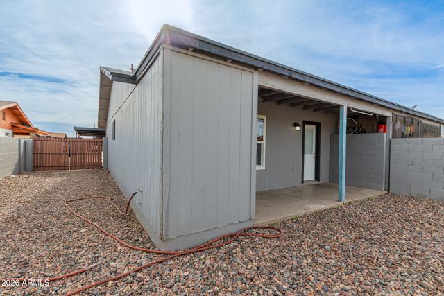 4530 E Camino Circle 2, Mesa, AZ 85205