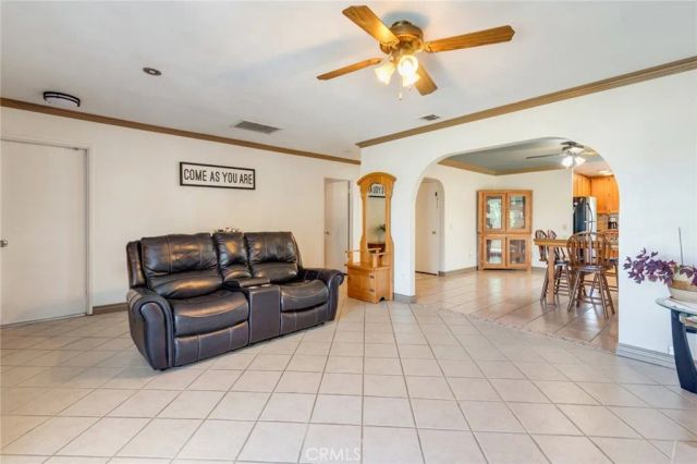 7120 Idyllwild Lane, Riverside, CA 92503