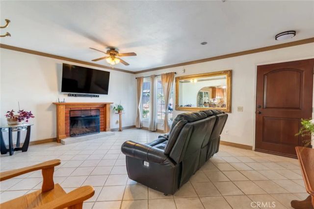 7120 Idyllwild Lane, Riverside, CA 92503