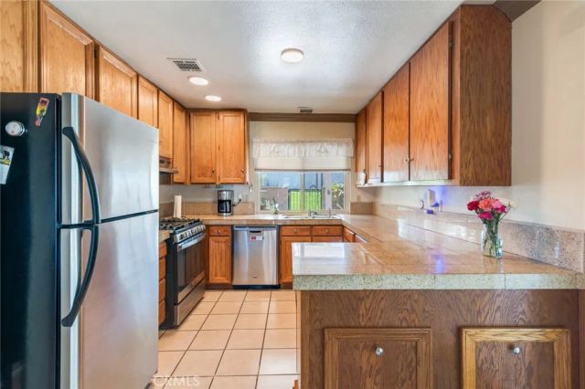 7120 Idyllwild Lane, Riverside, CA 92503