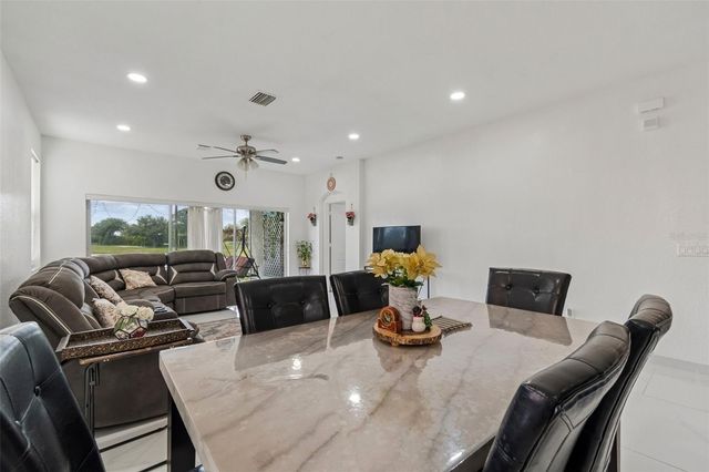 20122 NOB OAK AVENUE, Tampa, FL 33647