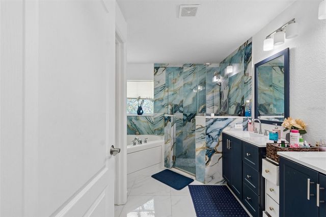 20122 NOB OAK AVENUE, Tampa, FL 33647