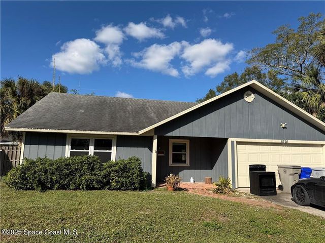 2526 4th Street, Vero Beach, FL 32968