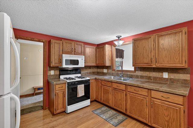 4555 16 Mile Road, Cedar Springs, MI 49319