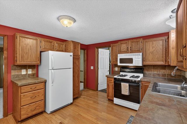 4555 16 Mile Road, Cedar Springs, MI 49319