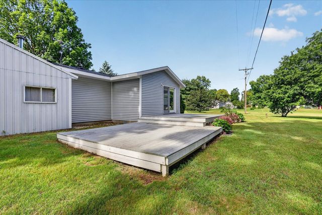 4555 16 Mile Road, Cedar Springs, MI 49319