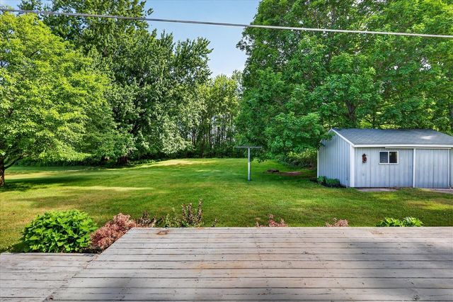 4555 16 Mile Road, Cedar Springs, MI 49319