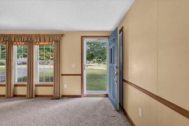 4555 16 Mile Road, Cedar Springs, MI 49319