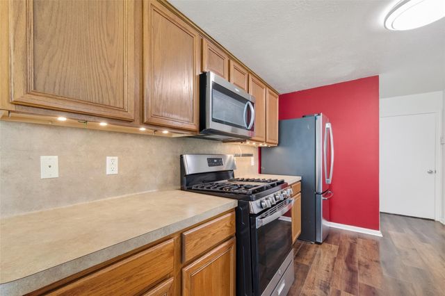 10818 Tallow Briar, Houston, TX 77075