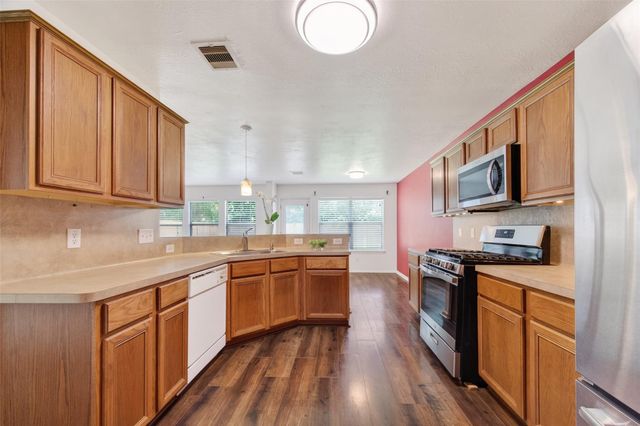 10818 Tallow Briar, Houston, TX 77075