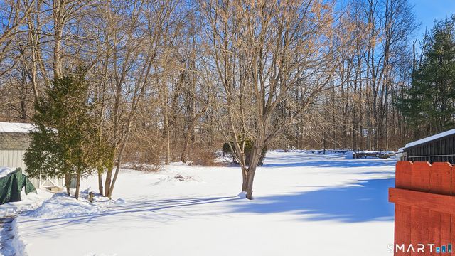 87 Park Avenue, Colchester, CT 06415