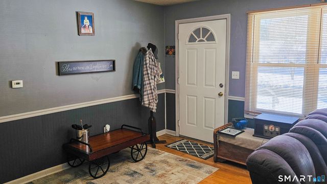 87 Park Avenue, Colchester, CT 06415