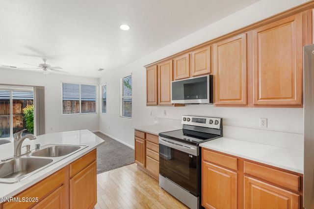 469 N Sand Crane Circle, Sparks, NV 89436