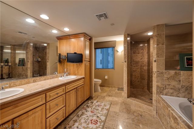 360 East Desert Inn Road 1001, Las Vegas, NV 89109