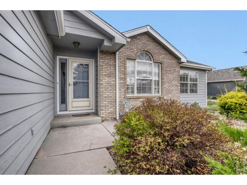1012 Basin Ct, Windsor, CO 80550