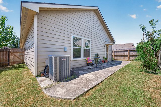 7870 Maverick Trace Lane, Cypress, TX 77433
