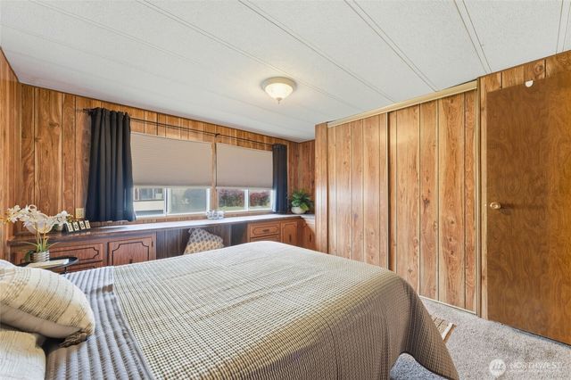 1031 SE Scenic View Drive, College Place, WA 99324