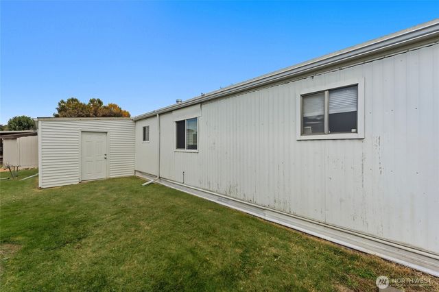 1031 SE Scenic View Drive, College Place, WA 99324