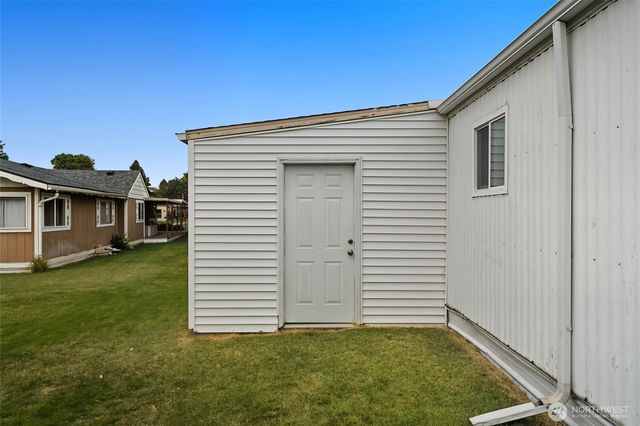 1031 SE Scenic View Drive, College Place, WA 99324