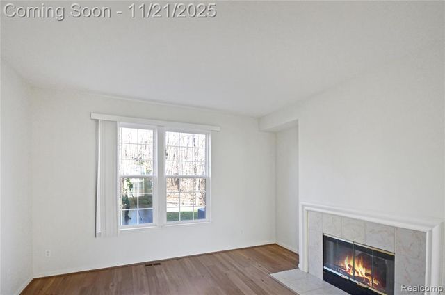 34376 Giannetti Drive, Sterling Heights, MI 48312