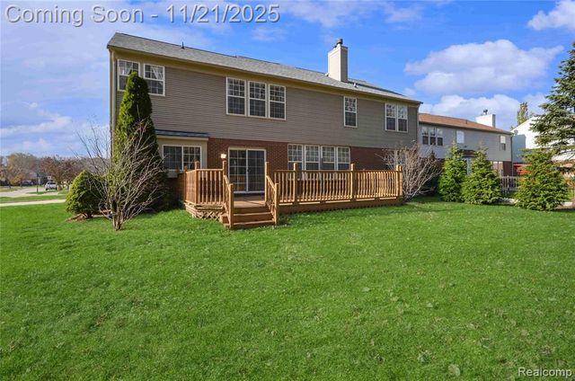 34376 Giannetti Drive, Sterling Heights, MI 48312